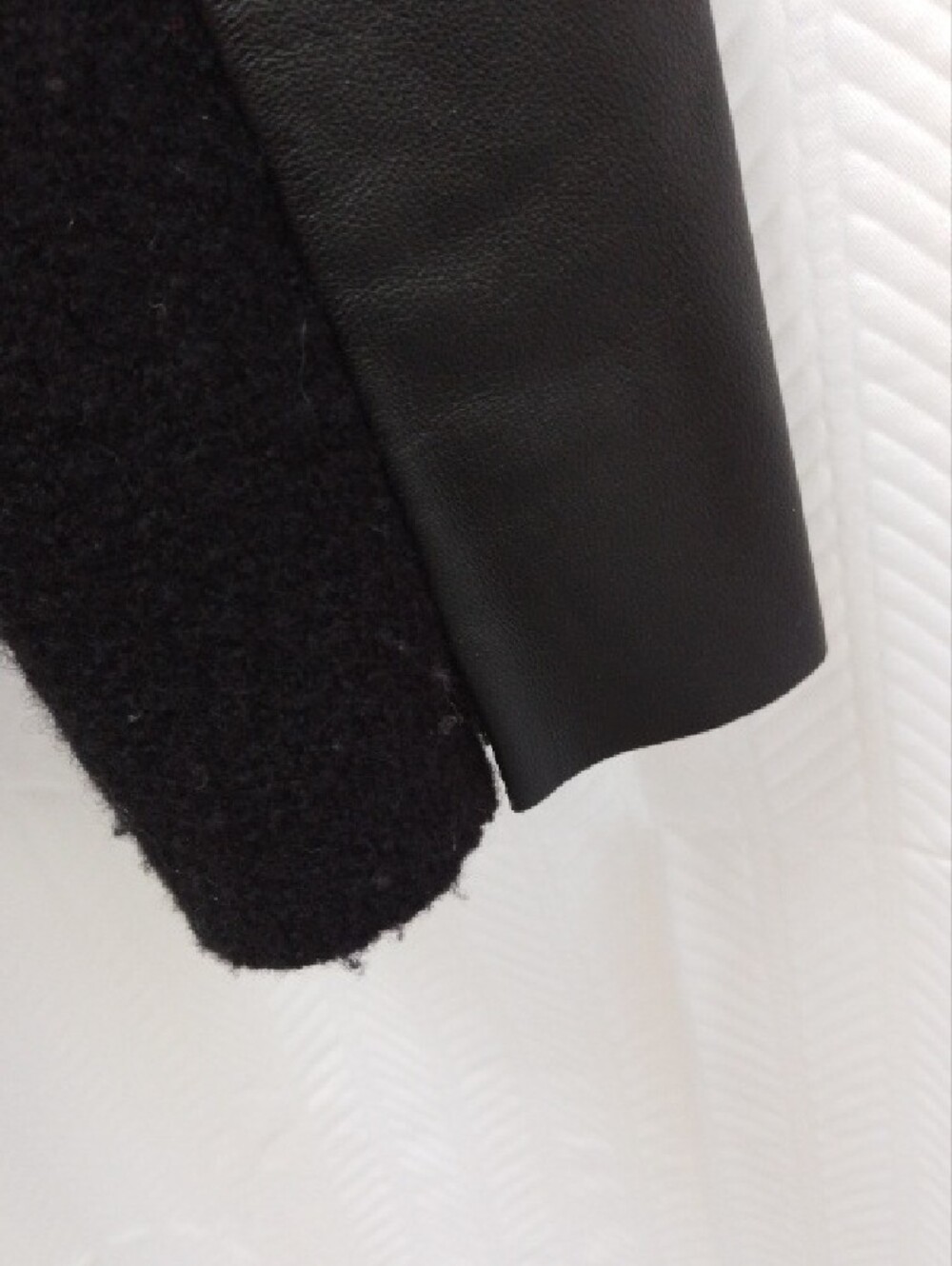 Ted Baker Black Knit Open Cardigan Wool & Leather Sleeves - Picture 4 of 7